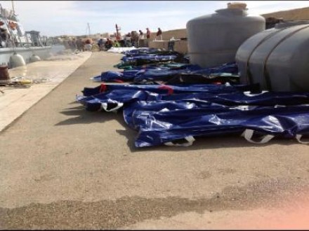 Centinaia di morti a Lampedusa: tra loro 4 bambini
