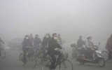 Cina: bambina di 8 anni ha il cancro ai polmoni a causa dell’inquinamento