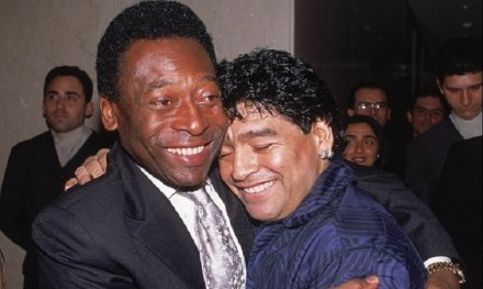 Maradona contro Pelè, rivali in panchina